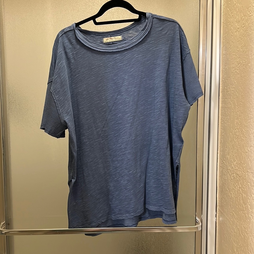 Misión light blue free people shirt size M